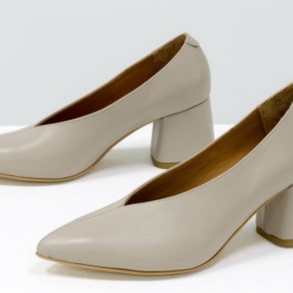 Handcrafted shoes - Picture 3 of 9